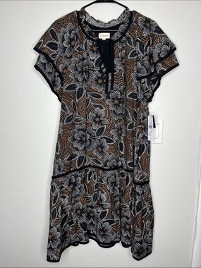 NWT Stunning 52seven Floral Pointillism Print - Size XL Ruffe Boho Preppy